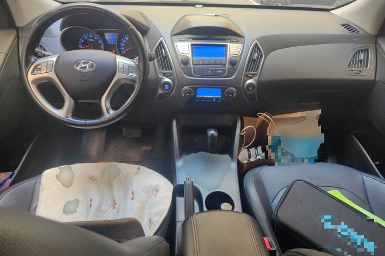 Used Hyundai ix35 2013 2.0L Automatic Two-Wheel Drive Smart GLS China V Standard