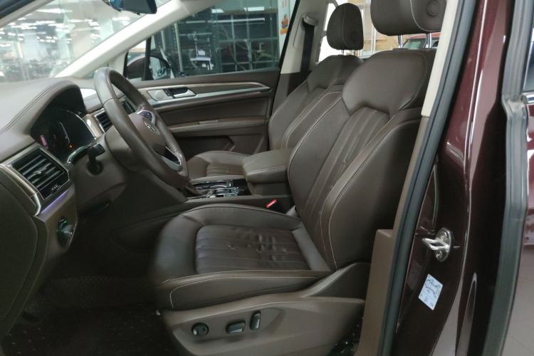 Used Volkswagen Viloran 2020 330TSI Luxury Edition