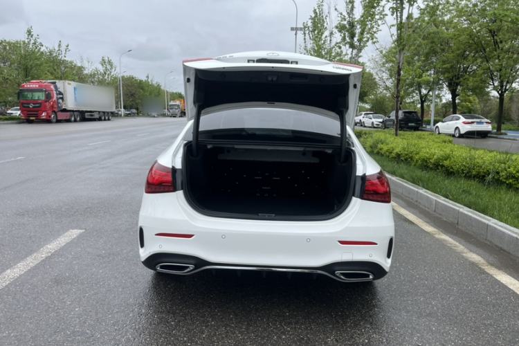 Used Mercedes-Benz A-Class 2024 A 200 L Fashion Model
