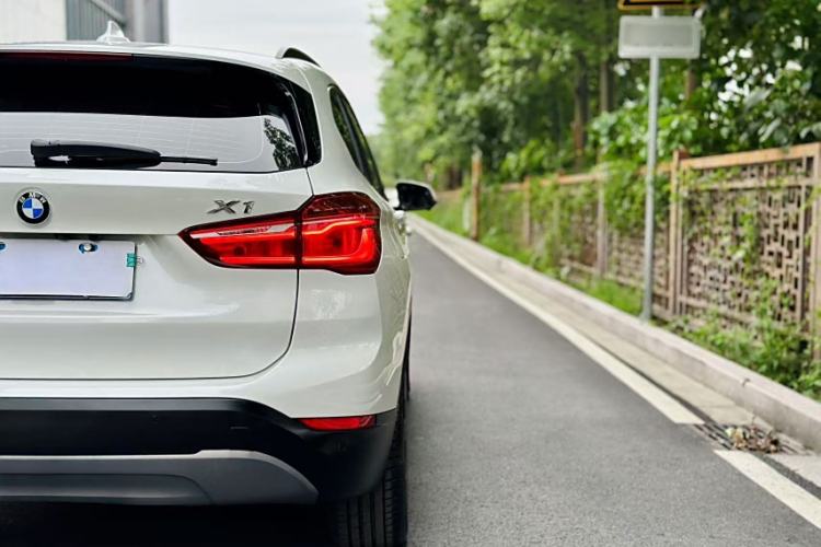 Used BMW X1 2016 sDrive18Li Premium Edition
