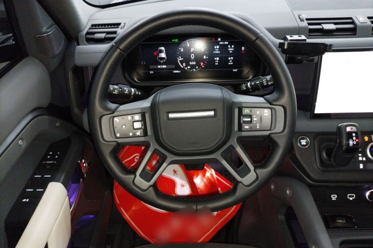 Used Land Rover Defender 2024 110 3.0T P400 X-DYNAMIC HSE
