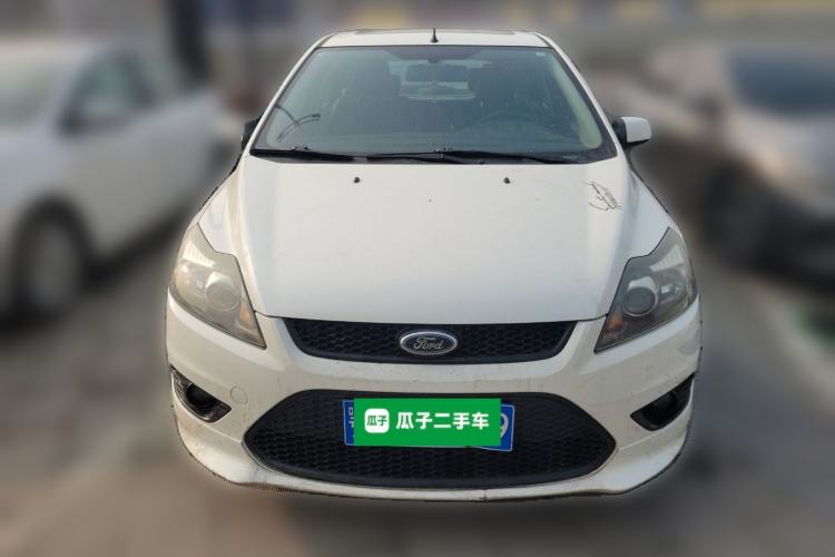 Used Ford Focus 2014 Hatchback Classic 1.8L Automatic Cool White Collector's Edition
