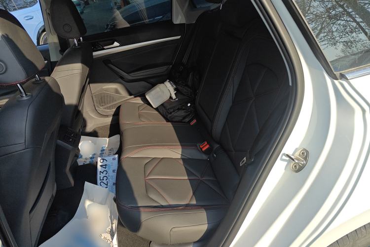 Used Volkswagen Lavida 2024 300TSI DSG Starry Sky Leading Edition Left Rear Seat