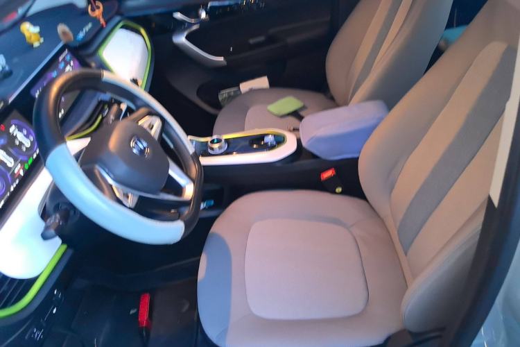 Used CHANGAN OSHAN Benni E-Star 2020 Xinyue Edition Lithium Iron Phosphate (31.95 kWh)
