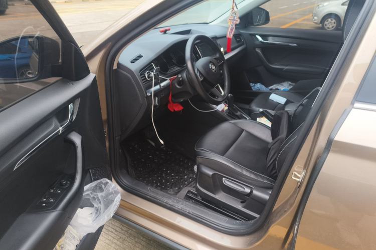 Used Skoda Kamiq 2021 1.5L Automatic Comfort Edition
