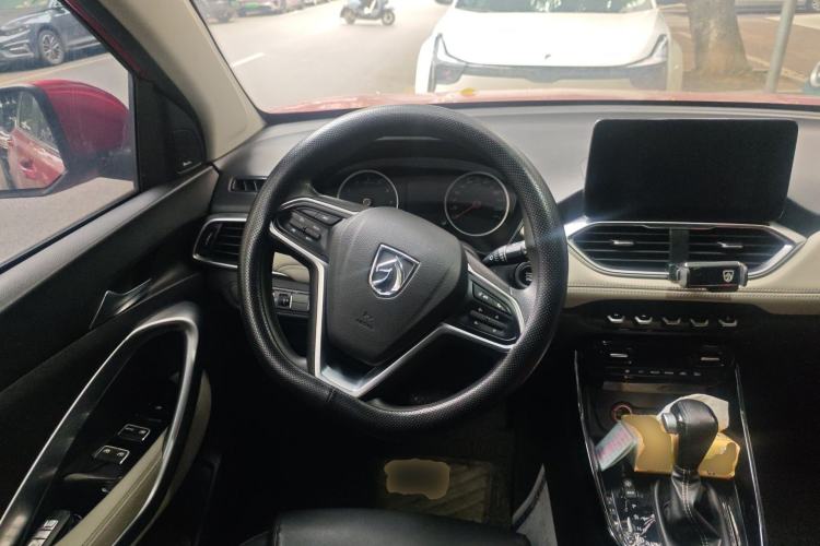 Used Baojun 530 2019 1.5T CVT Luxury Model China VI Emission Standard