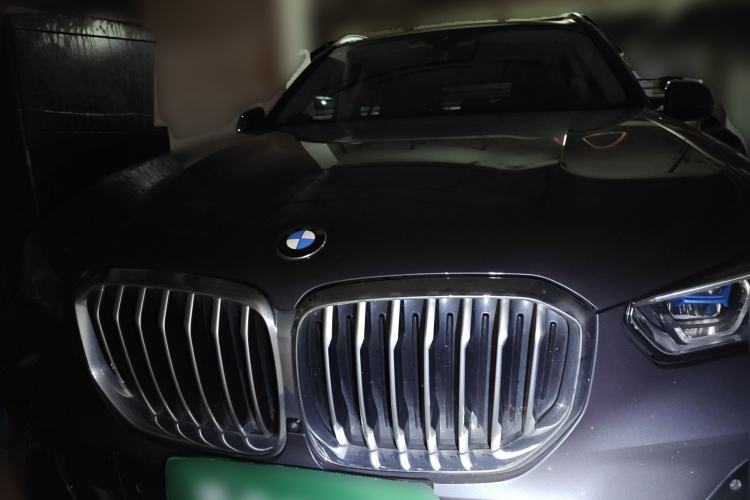 Used BMW X5 2021 xDrive40i M Sport Package Front