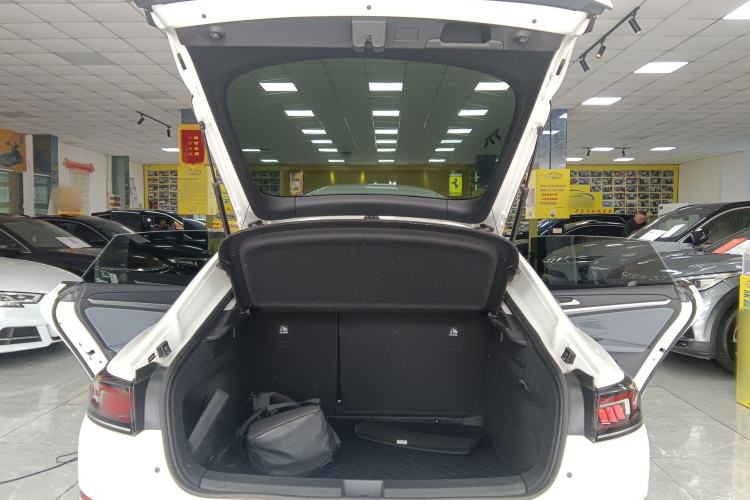 Used Volkswagen Lamando 2024 Lavida L 280TSI DSG Spicy Edition Trunk