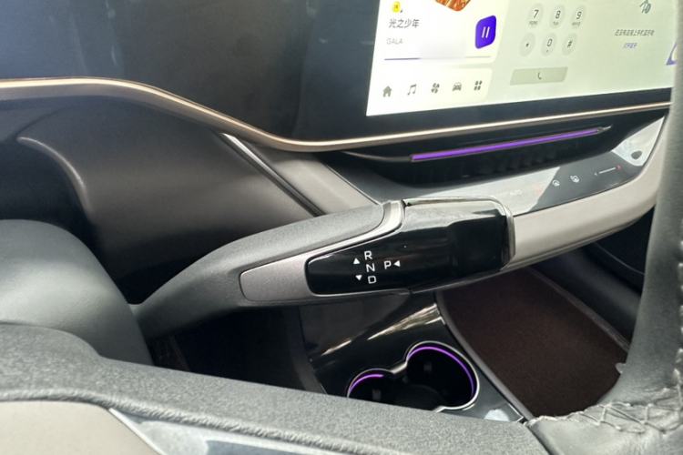 Used Hongqi EH7 2024 820 Pro Interior 3