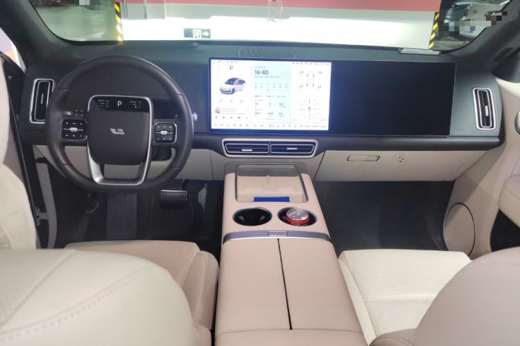 Used Li Auto L6 2024 Pro Model
