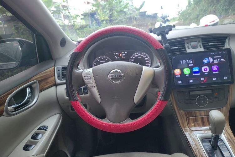 Used Nissan Sylphy 2012 1.8XL CVT Luxury Edition Steering Wheel