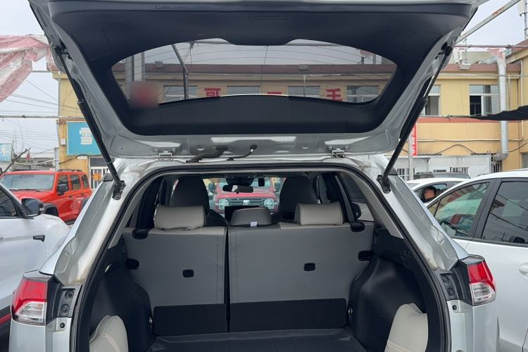 Used Toyota FRONTLANDER 2023 2.0L CVT Leading Edition Trunk