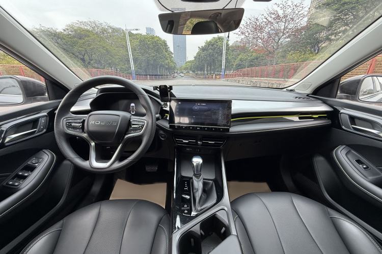 Used Roewe i5 2021 Revised Version 1.5L CVT Diamond Edition Interior 1