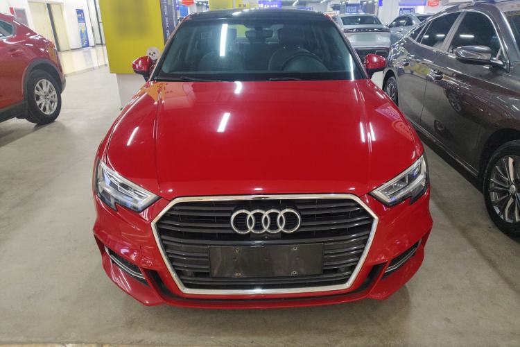 Used Audi A3 2019 Limousine 35 TFSI Fashion Edition China VI Emission Standard
