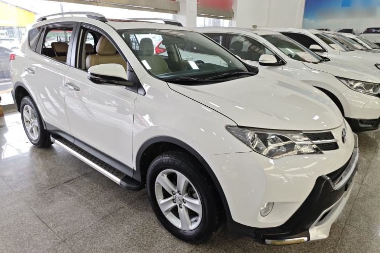 Used Toyota RAV4 2013 2.0L CVT Four-Wheel Drive New Edition
