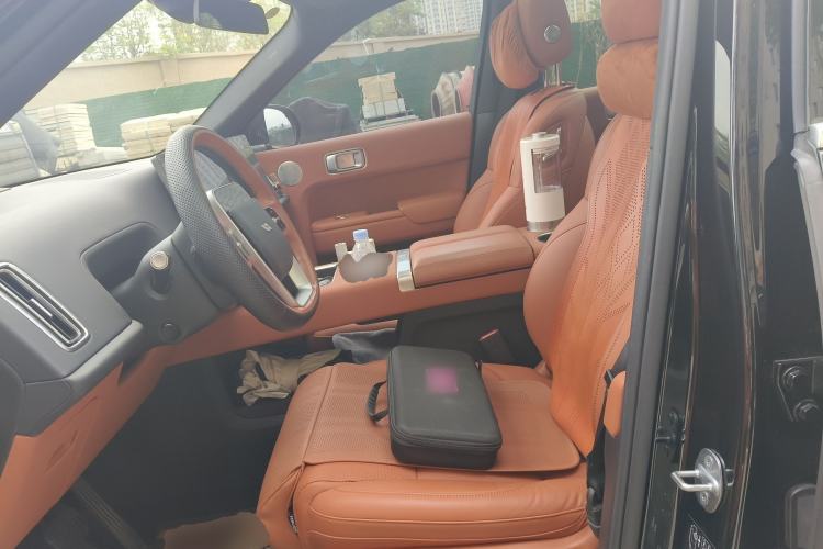 Used Li Auto L8 2023 Pro Model Left Front Seat