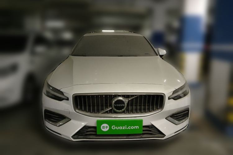 Used Volvo S60 2025 B4 Zhiyi Luxury Edition Front