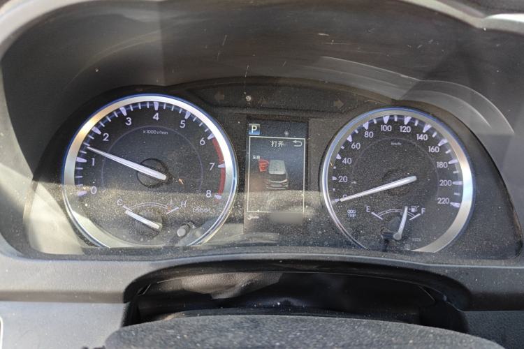 Used Toyota Highlander 2018 2.0T Four-Wheel Drive Luxury Version 7 Seats China VI Standard Instrument Cluster