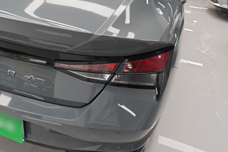 Used Hyundai Elantra 2021 1.5L CVT GLX Elite Edition Right Rear Taillight