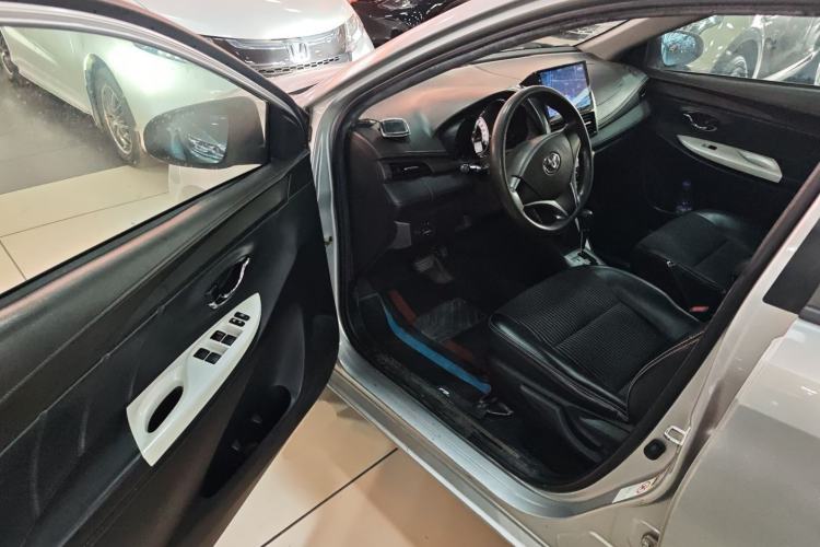 Used Toyota YARiS L Zhi Xuan 2015 1.5G Automatic Xuan Dong Sunroof Special Edition