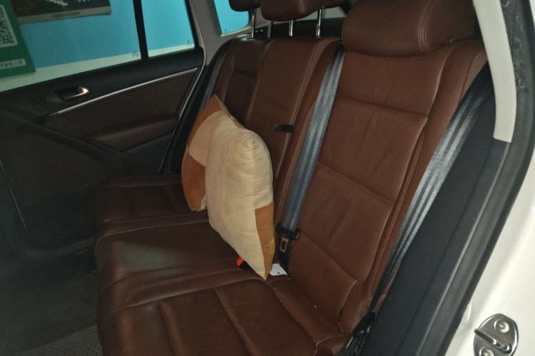 Used Volkswagen Tiguan L 2013 1.8 TSI Automatic Two-Wheel Drive Comfort Edition