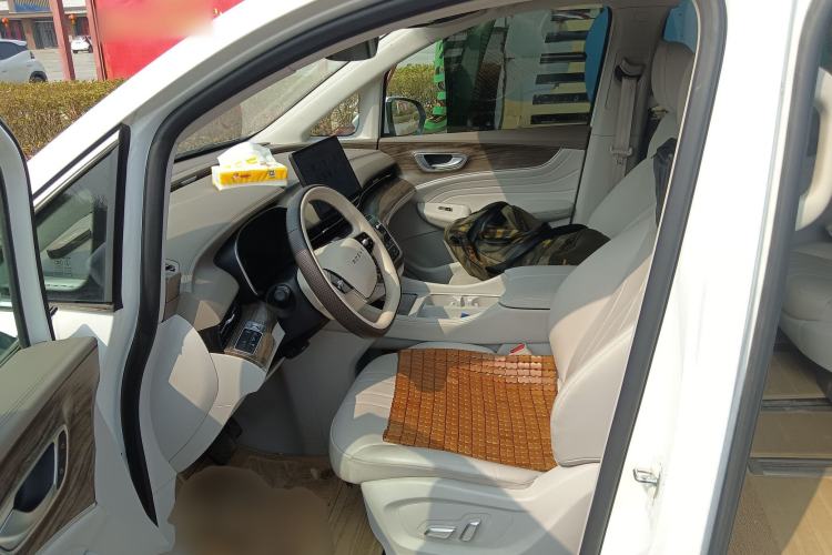 Used Roewe iMAX8 New Energy 2025 1.5T DMH Lu Zun Deluxe Edition Left Front Seat