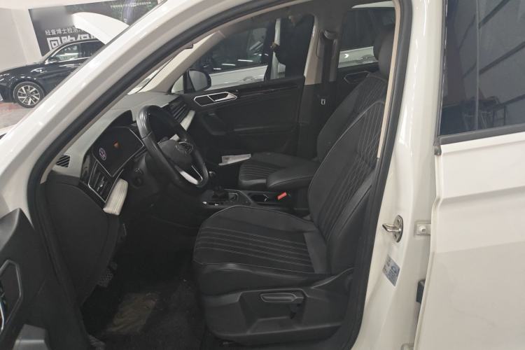 Used Volkswagen Tiguan L 2023 330TSI Automatic Two-Wheel Drive Comfort Edition Left Front Seat