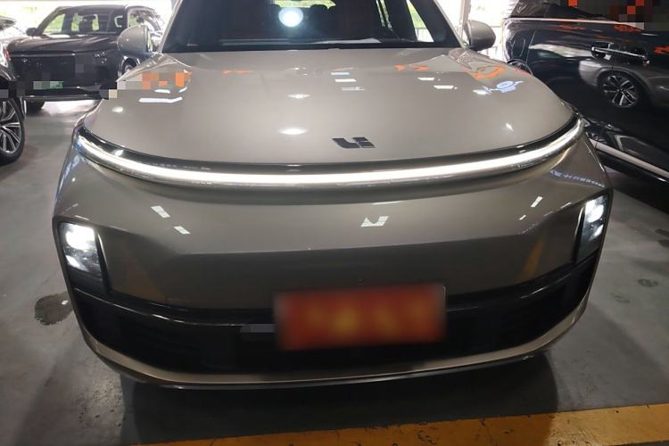 Used Li Auto L9 2022 Max model
