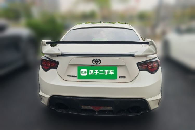 Used Toyota 86 2013 2.0L Automatic Luxury Version
