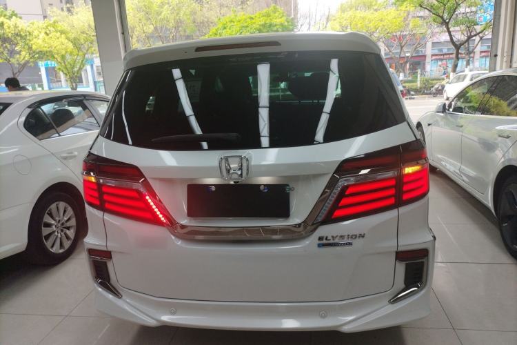 Used Honda Elysion 2019 2.0L Hybrid Luxury Edition