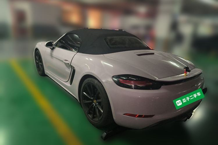 Used Porsche 718 2018 Boxster 2.0T Rear Left 45 Deg