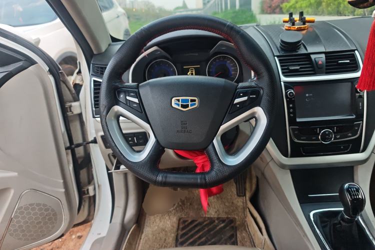 Used Geely Auto Emgrand 2014 Sedan 1.3T Manual Luxury Model
