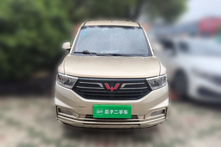 Used Wuling Hongguang V 2019 1.5L Enjoyment Version China VI LAR Front