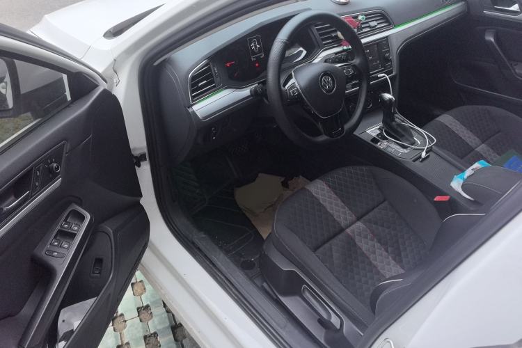 Used Volkswagen Lamando 2019 230TSI DSG Fashion Edition China VI