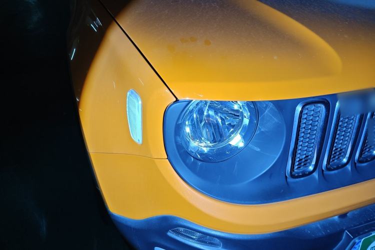 Used Jeep Renegade 2017 180T Automatic Jingneng Edition Exterior 6