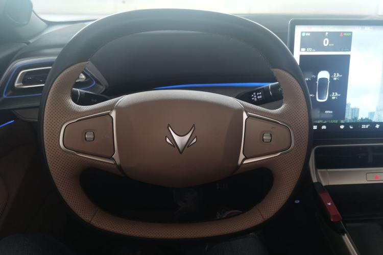 Used ARCFOX Alpha S5 2024 650ULTRA 390kW Steering Wheel