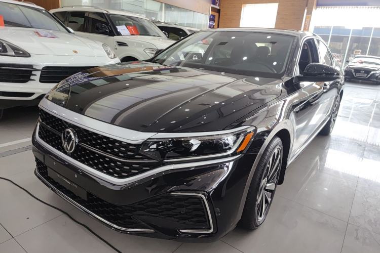 Used Volkswagen Passat 2022 330TSI Starry Elite Edition