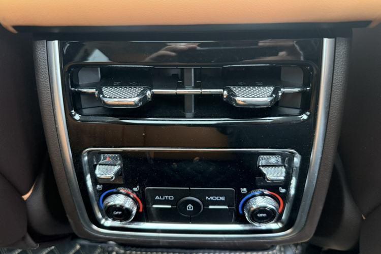 Used Tank 500 New Energy 2024 Hi4-T
