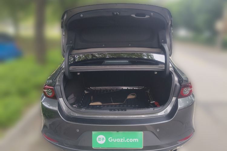 Used Mazda 3 Axela 2021 2.0L Automatic Zhiqing Edition Trunk