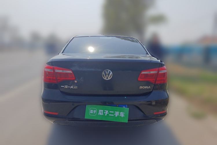 Used Volkswagen Bora 2013 1.6L Manual Fashion Edition Rear
