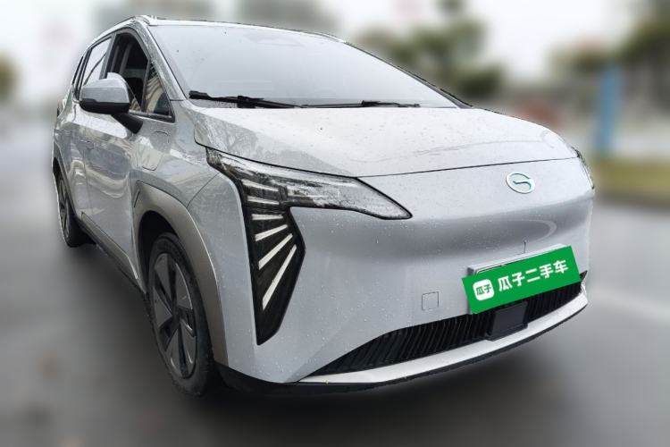 Used AION Y 2023 Younger