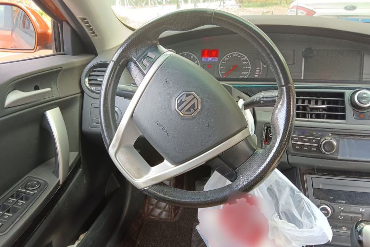 Used MG 6 2010 Hatchback 1.8L Automatic New Year Edition Steering Wheel