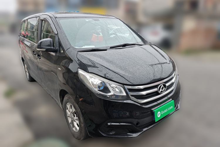 Used SAIC MAXUS G10 2014 2.0T Automatic Elite Edition Front Right 45 Deg