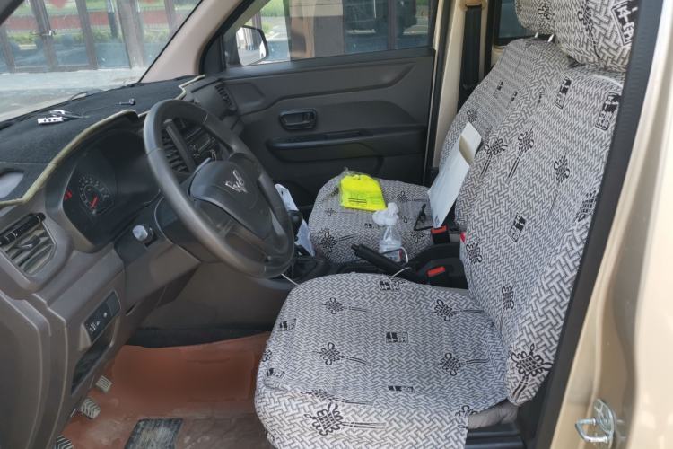 Used Wuling Hongguang V 2021 1.5L Jingqu Version LAR Left Front Seat