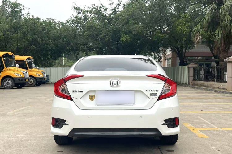 Used Honda Civic 2016 220TURBO CVT Luxury Edition Exterior 7