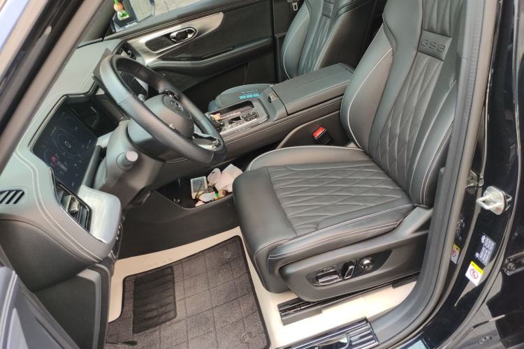 Used GAC Trumpchi GS8 2024 Dual-Motor Series 2.0TM Two-Wheel Drive Premium Edition Left Front Seat