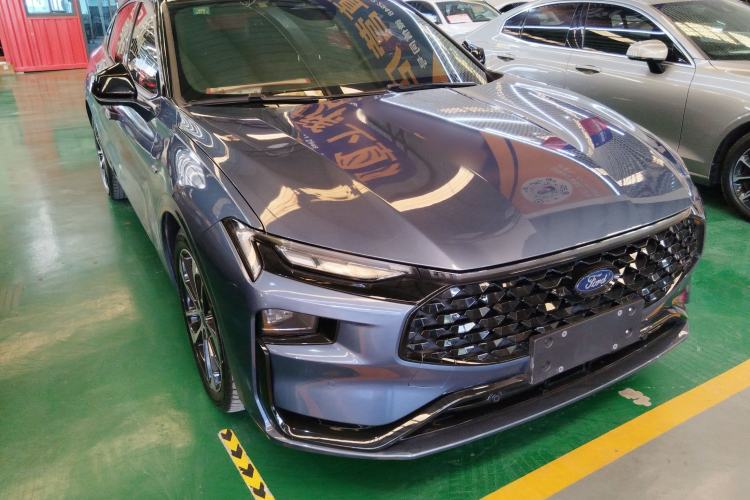 Used Ford Mondeo 2022 Facelift EcoBoost 245 ST-Line Front Right 45 Deg