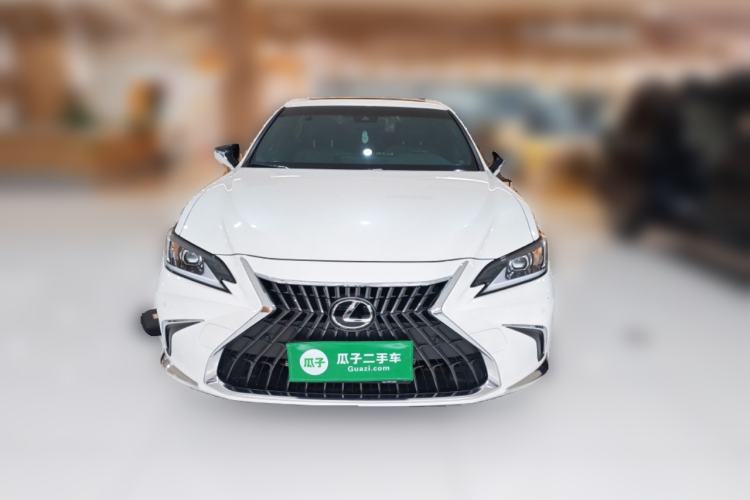 Used Lexus ES 2022 200 Excellence Edition
