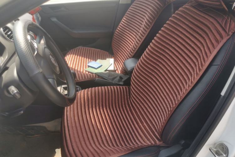 Used Volkswagen Jetta 2015 Zhuihui Edition 1.4L Manual Fashion Model
