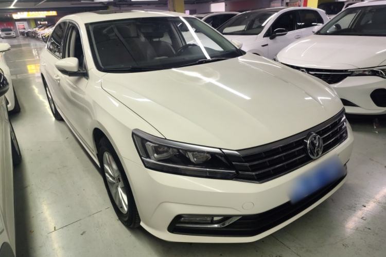 Used Volkswagen Passat 2016 330TSI DSG Luxury Edition